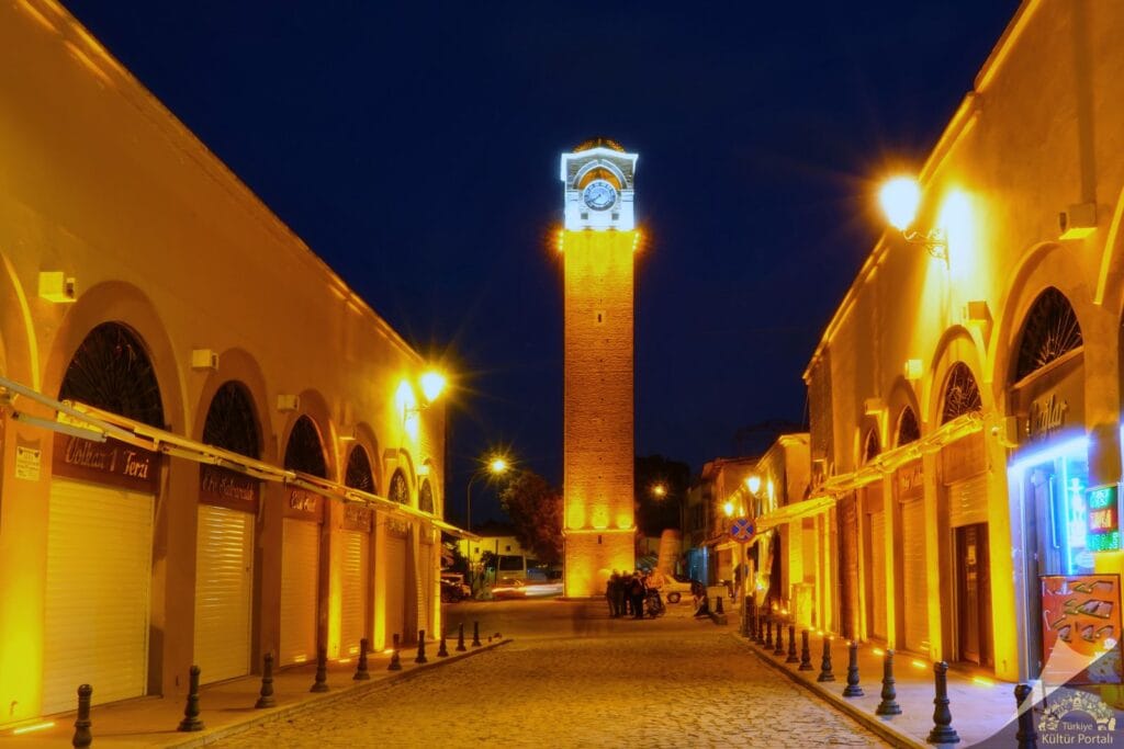 Büyük Saat Kulesi – Adana